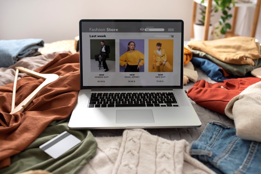 Top Shopify Trends to Watch in 2025: What’s Hot and What’s Not
